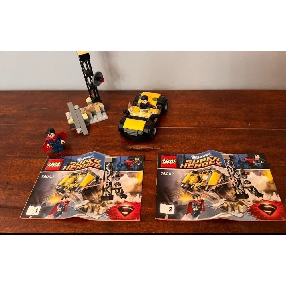 Lego DC Super Heroes Set #76002 Superman Metropolis Showdown/Complete